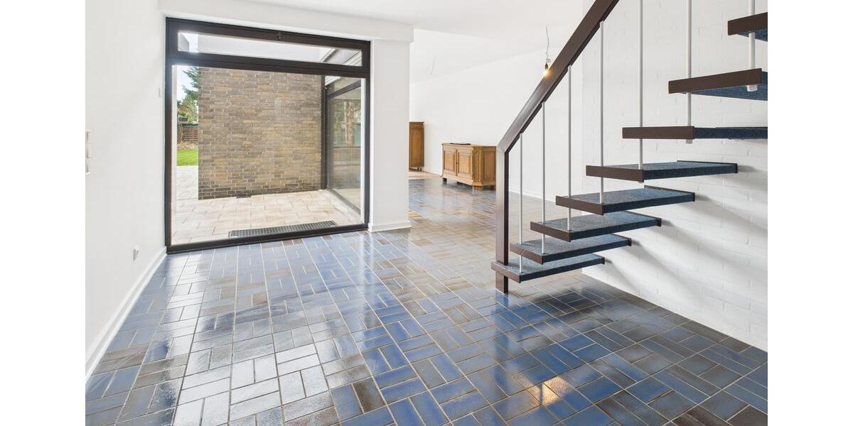 Maisonettenwohnung Düren Distelrath - 4 Zimmer, 171 m&sup2;, 1.700&euro; | Angebot:24659873