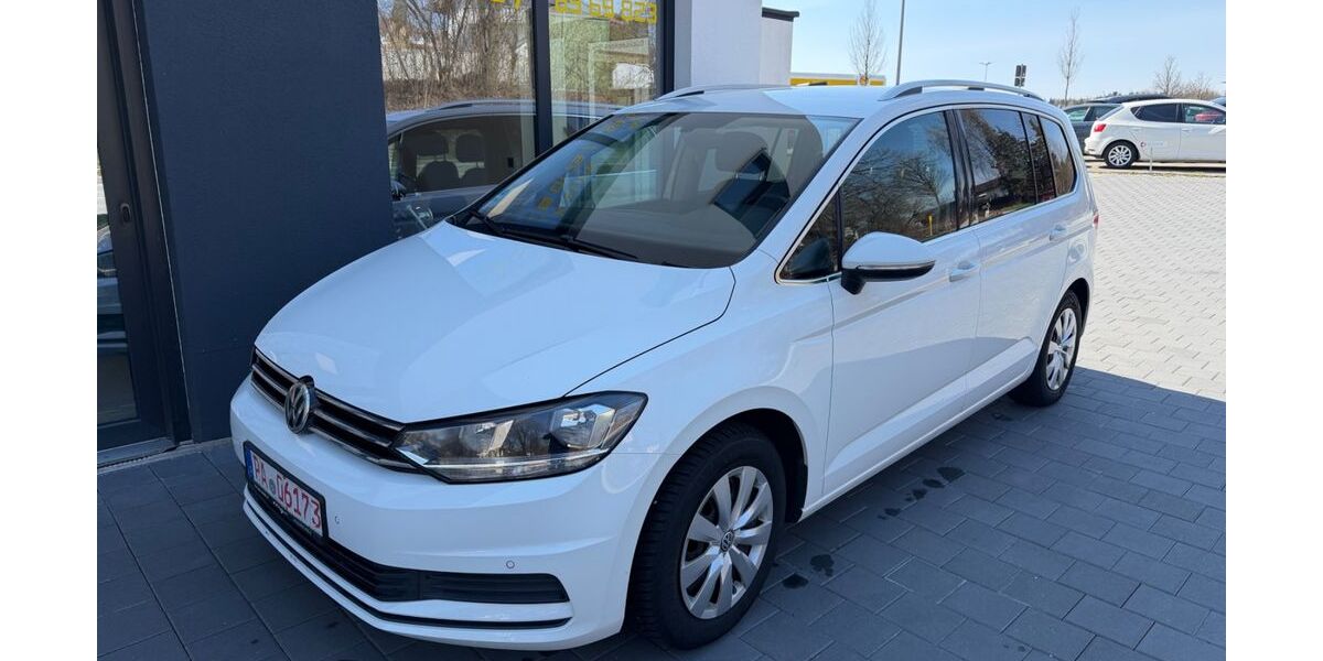 VW Touran 138.000 km 8.600 &euro; Hutthurm 94116