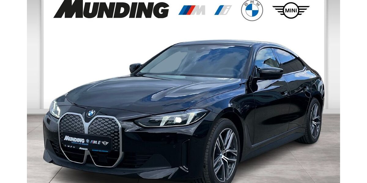 BMW i4 2.950 km 48.995 &euro; Biberach 88400