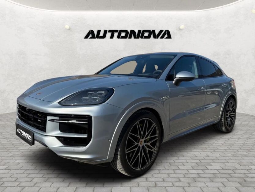 Porsche Cayenne 47.000 km 97.699 € Kloster Lehnin 14797