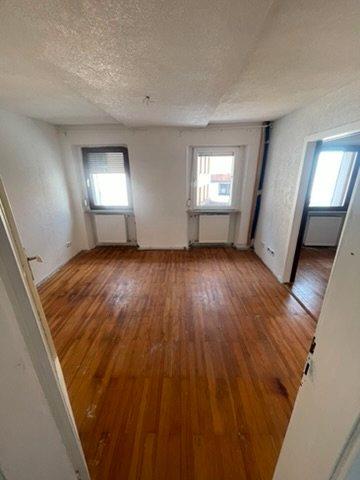 Einfamilienhaus Lambrecht (Pfalz) - 6 Zimmer, 141 m&sup2;, 1.400&euro; | Angebot:26202034