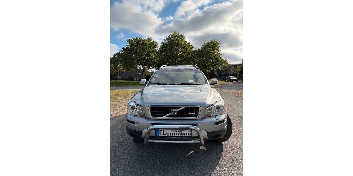 Volvo XC90 199.400 km 10.900 &euro; Flensburg 24937