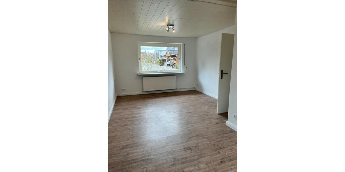Doppelhaushälfte Kaltenkirchen - 3.5 Zimmer, 85 m&sup2;, 229.000&euro; | Angebot:26946656