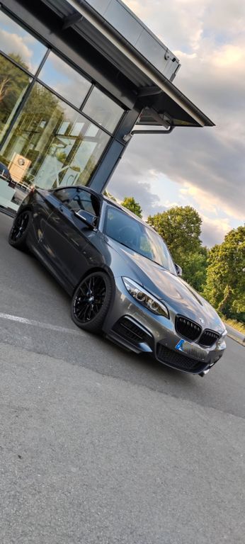 M240i