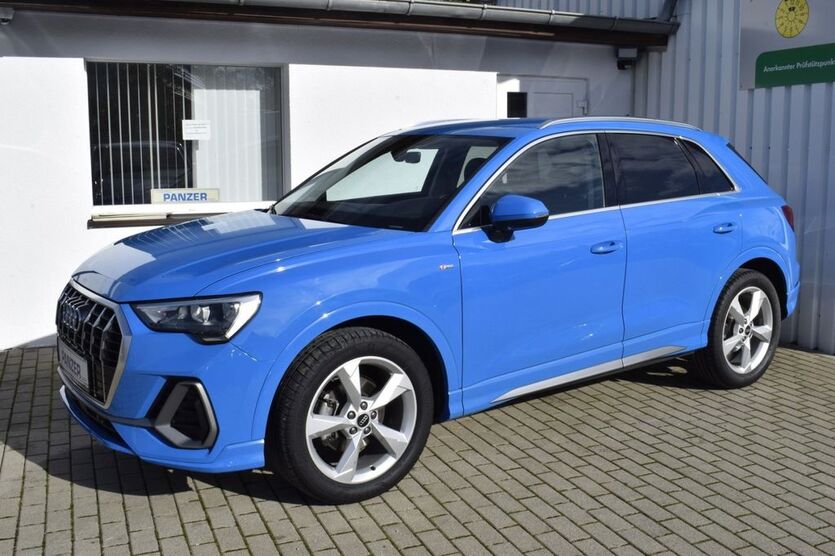 Audi Q3 27.600 km 30.990 € Radebeul 01445