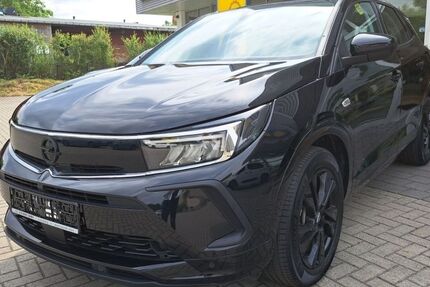 Opel Grandland (X) 25.378 km 24.780 € Sonneberg 96515