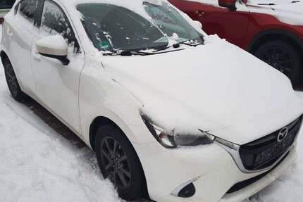 Mazda 2 98.034 km 10.980 &euro; Hollenstedt 21279