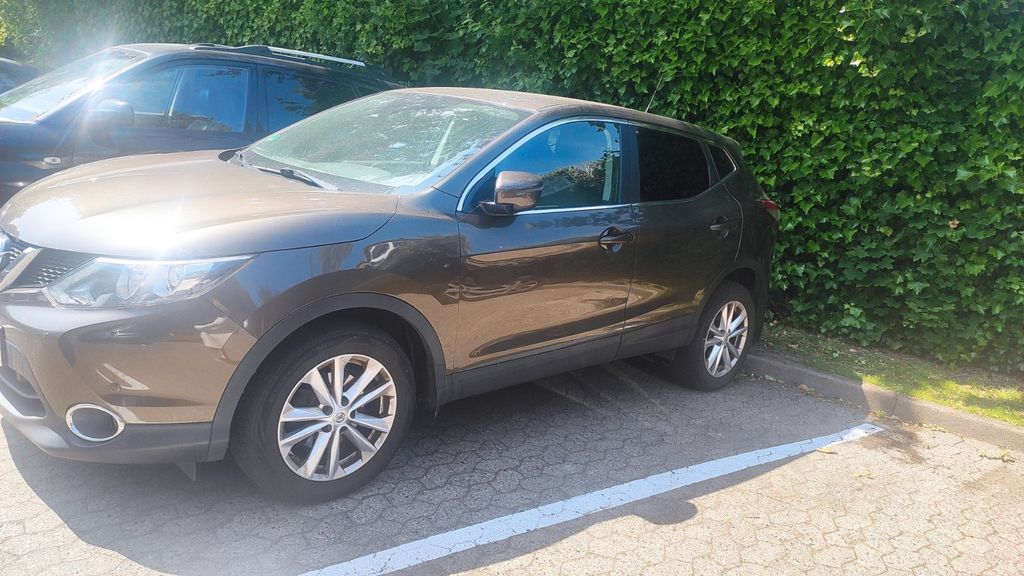 Nissan Qashqai 109.576 km 11.700 &euro; Westerrönfeld 24784