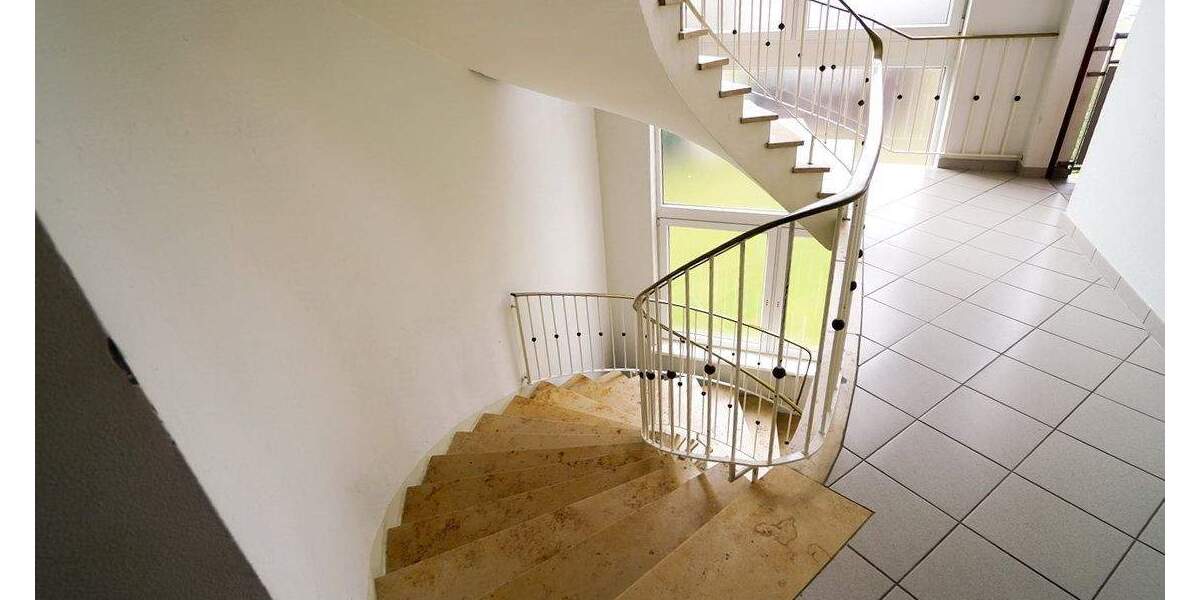 Etagenwohnung Bad Pyrmont - 2 Zimmer, 44 m&sup2;, 79.900&euro; | Angebot:25645628