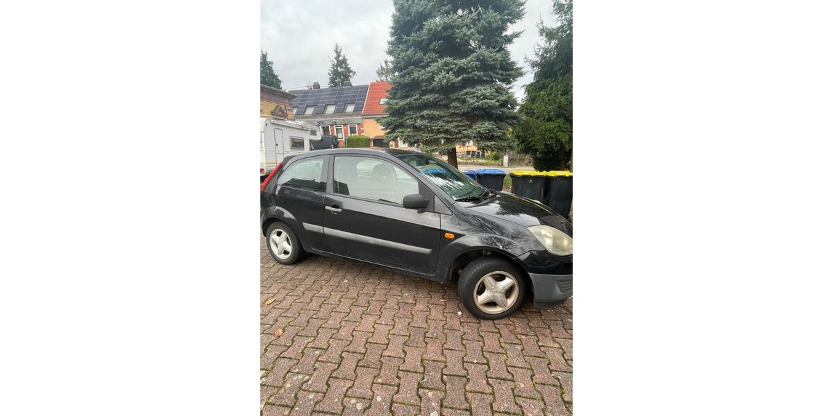 Ford Fiesta 190.000 km 1.450 &euro; Wiebelskirchen 66540