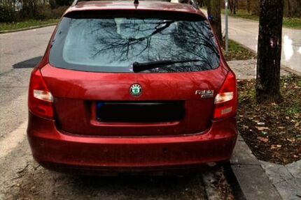 Skoda Fabia 207.000 km 1.300 &euro; München 81737