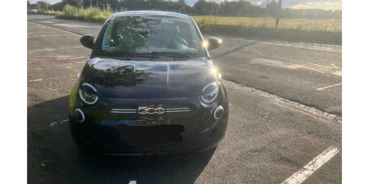 Fiat 500e 25.000 km 20.800 &euro; Offenbach 63071