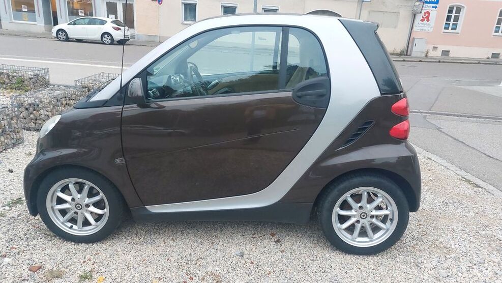 Smart ForTwo 71.000 km 4.800 € Neuburg 86633
