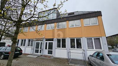 RIESIGE FLÄCHE FÜR IHR UNTERNEHMEN - Wohn- & Geschäftshaus Oberschleißheim | Angebot:26292173