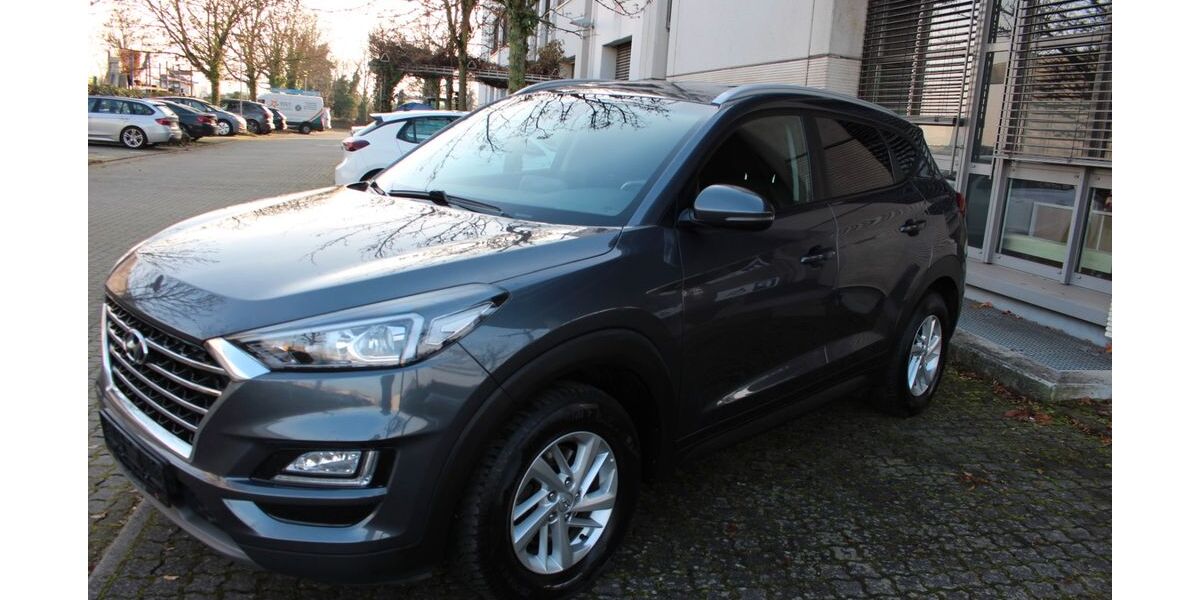 Hyundai TUCSON 278.000 km 11.700 &euro; Rüsselsheim 65428