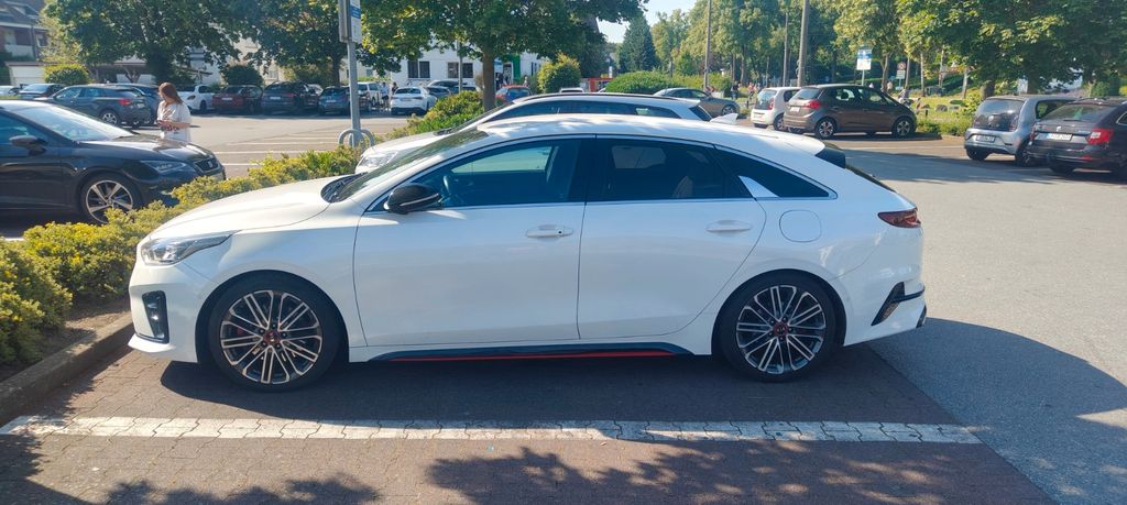 Kia pro ceed / ProCeed 131.000 km 15.000 &euro; Lippstadt 59555