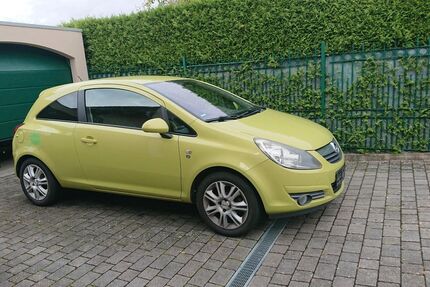 Opel Corsa 176.000 km 2.100 &euro; Eschau 63863