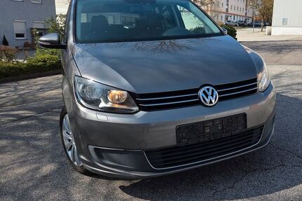 VW Touran 224.500 km 5.750 &euro; Eggenfelden 84307