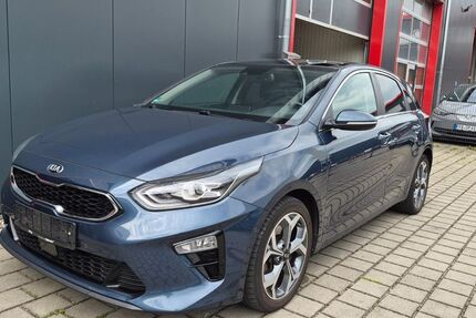 Kia ceed / Ceed 163.000 km 10.200 &euro; Puchheim (nähe München) 82178