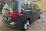 VW Touran Highline Navi RFK AHK LED 1.Hand 60.451 km 19.999 &euro; Berlin 10247