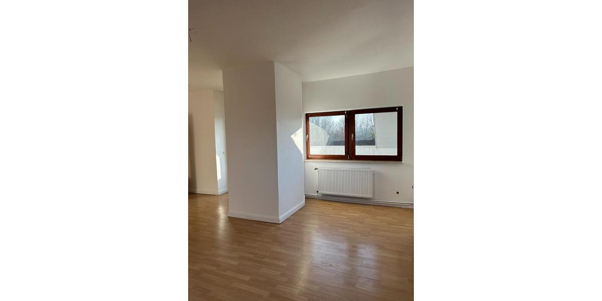 Dachgeschoßwohnung Braunschweig Wabe-Schunter-Beberbach - 3 Zimmer, 90 m&sup2;, 855&euro; | Angebot:25512150
