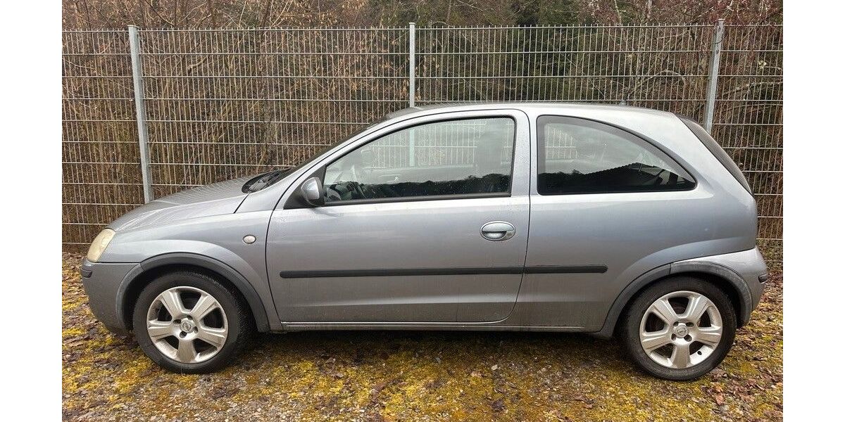 Opel Corsa 117.000 km 1.199 &euro; Altensteig 72213