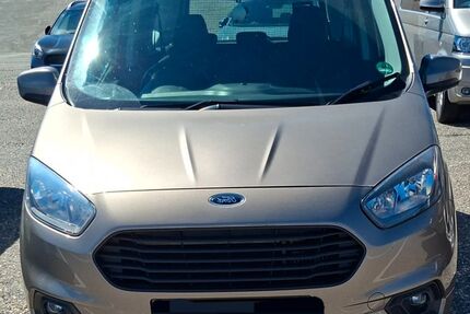 Ford Tourneo Courier 50.700 km 10.500 &euro; Aachen 52064