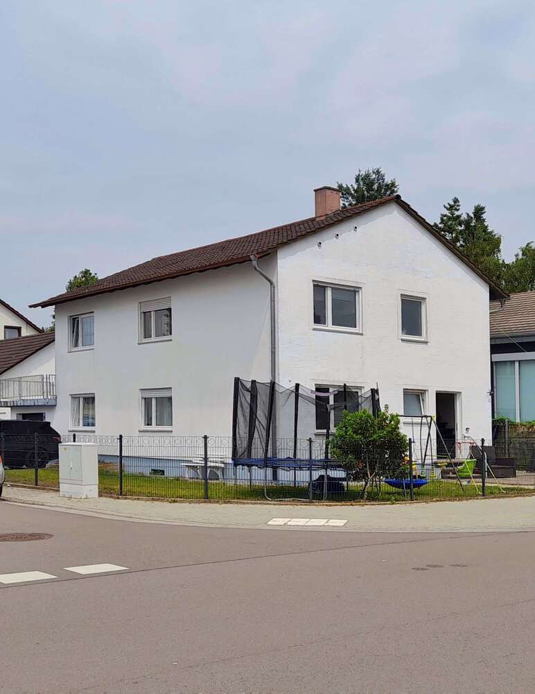 Haus zum Kaufen in Jockgrim 625.000 € 178 m²