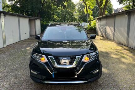 Nissan X-Trail 165.000 km 17.100 &euro; Dortmund 44135