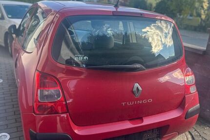 Renault Twingo 104.486 km 2.400 € Bielefeld 33609