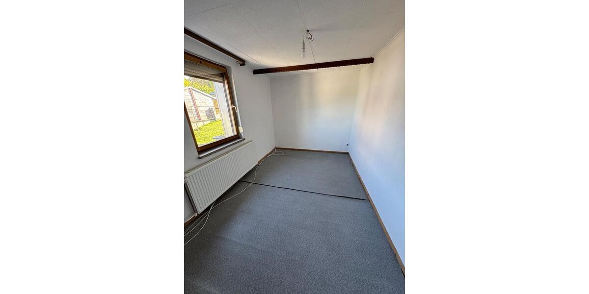 Doppelhaushälfte Eisenach - 6 Zimmer, 90 m&sup2;, 133.800&euro; | Angebot:26610933