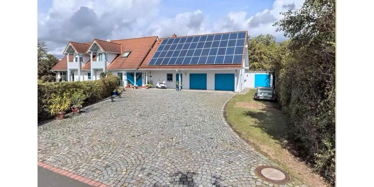 Einfamilienhaus Michelau in Oberfranken - 7 Zimmer, 242 m&sup2;, 649.000&euro; | Angebot:27115588