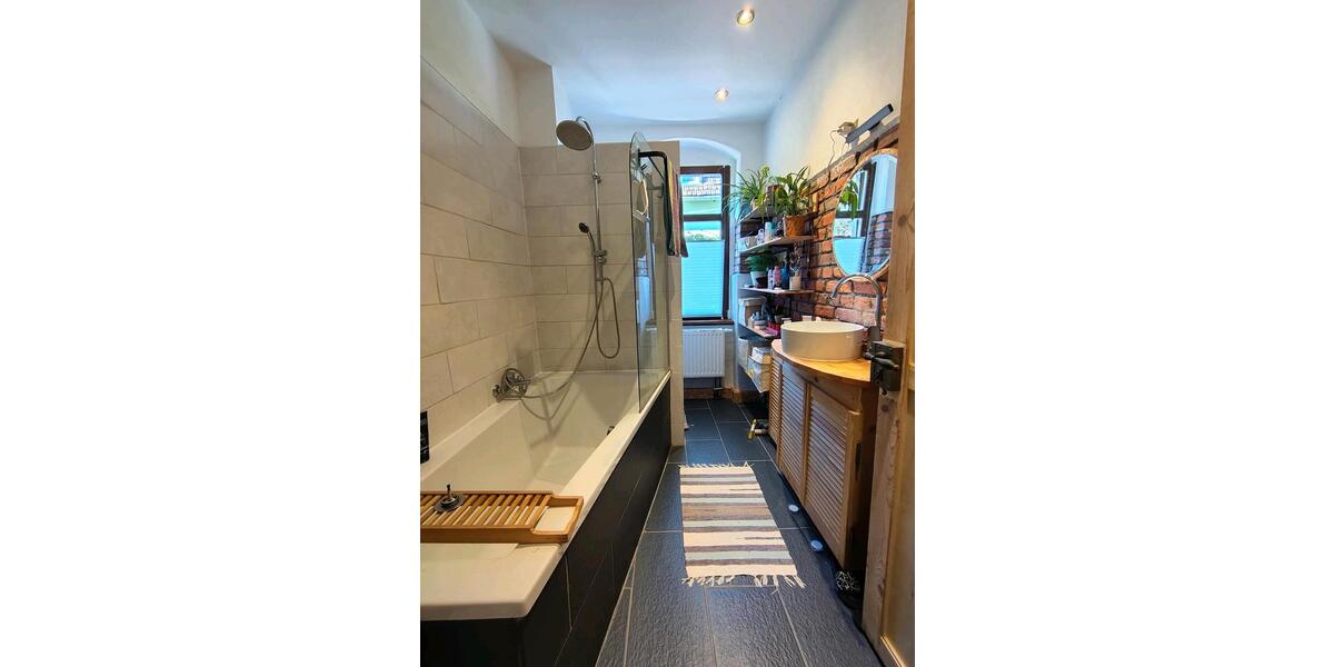 Erdgeschoßwohnung Dresden Neustadt - 2 Zimmer, 86 m&sup2;, 450&euro; | Angebot:26393160