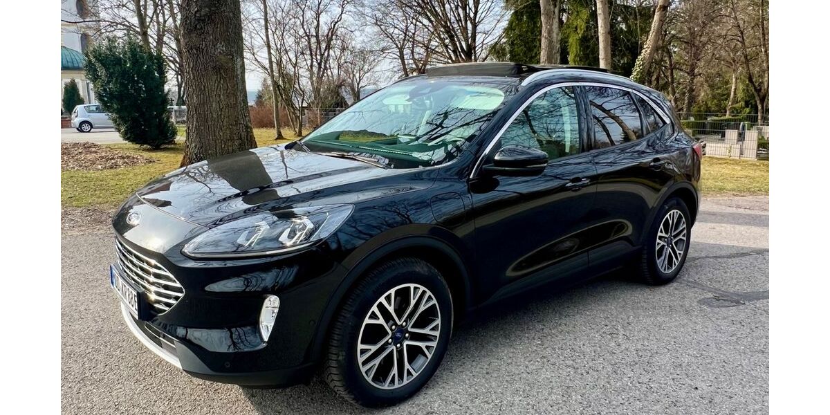 Ford Kuga 69.000 km 22.980 &euro; Marktoberdorf 87616