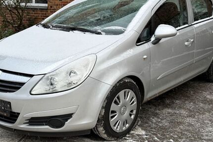 Opel Corsa 155.000 km 2.750 &euro; Berlin 13585