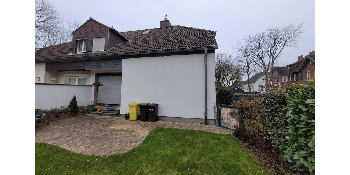 4-Zimmer Quattro-Haus mit Stellplatz in Bottrop-Eigen 4 zimmer