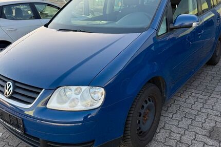 VW Touran 253.300 km 1.350 &euro; Wolfenbüttel 38304