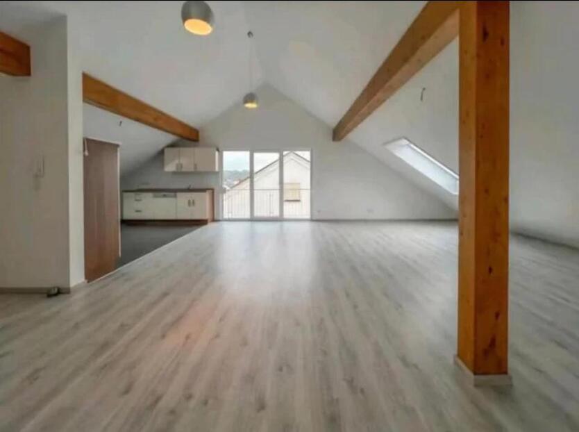 2 Zimmer DG-Wohnung 82 m2, 76703 Unteröwisheim,Bj.2014