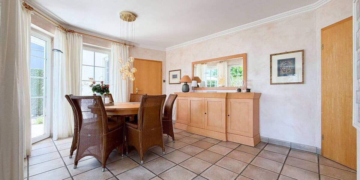 Einfamilienhaus Lohmar Algert - 8 Zimmer, 267 m&sup2;, 798.000&euro; | Angebot:26642928