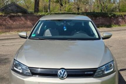 VW Jetta 190.700 km 9.000 &euro; Karlsruhe 76135