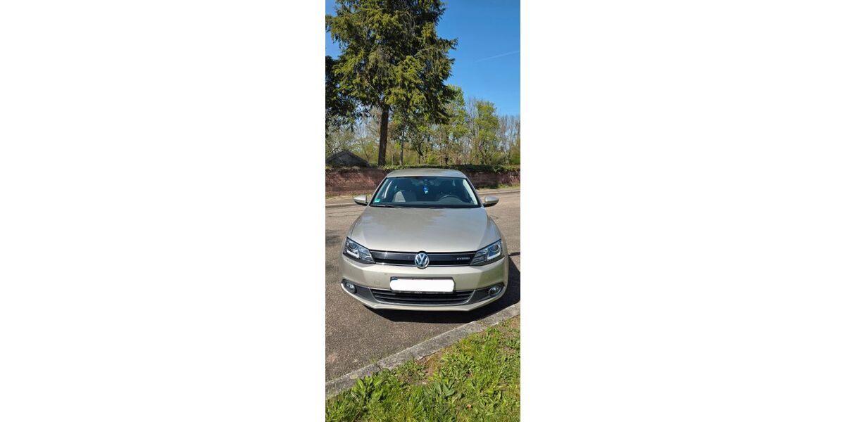 VW Jetta 190.700 km 9.000 &euro; Karlsruhe 76135