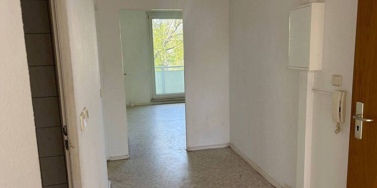 Zimmer Halle (Saale) Westliche Neustadt - 4 Zimmer, 65 m&sup2;, 362&euro; | Angebot:26289956