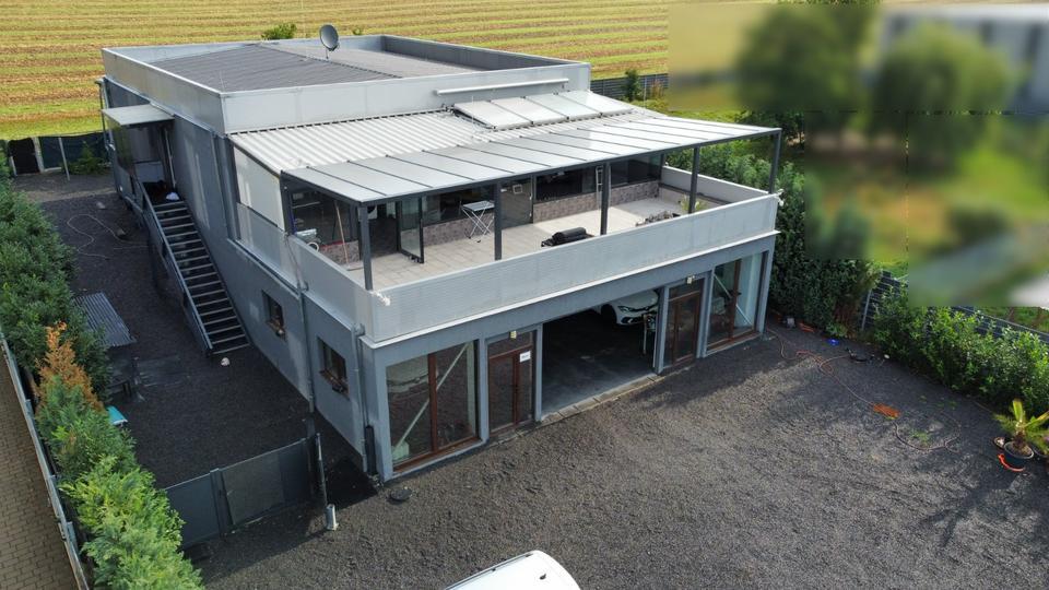 Geschäftshaus – Der Traum eines jeden Kleinunternehmers zimmer