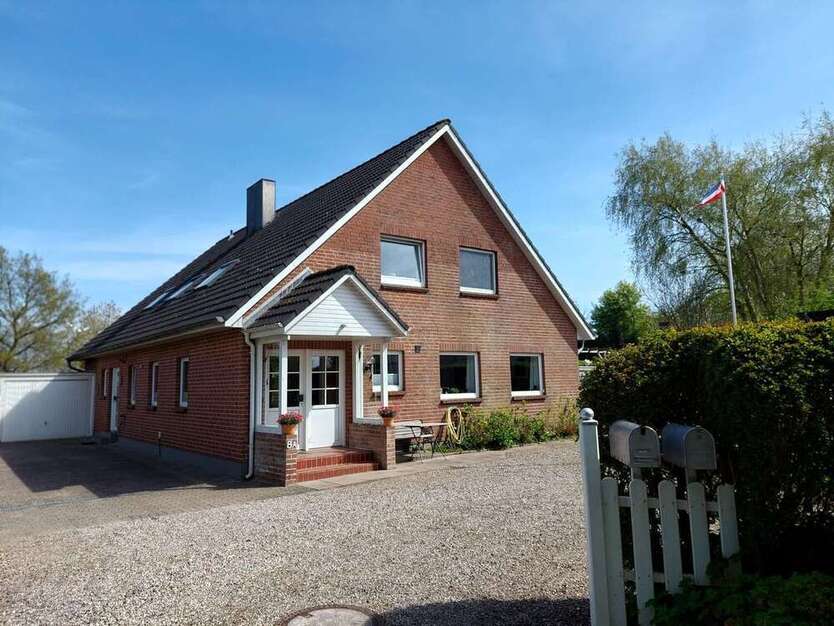 Haus zum Kaufen in Steinberghaff 560.000 € 222.5 m²