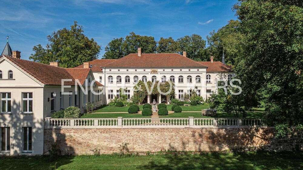 Einfamilienhaus Rosenau - 23 Zimmer, 972 m&sup2;, 2.950.000&euro; | Angebot:26801912