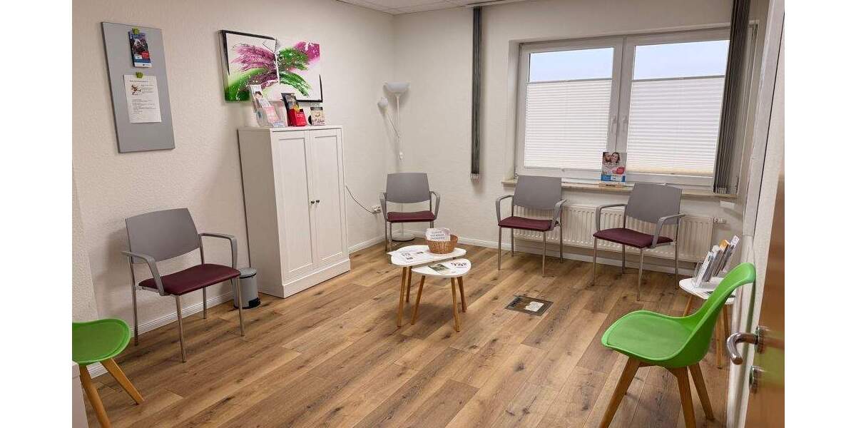 Gewerbeobjekt Südbrookmerland / Moordorf Moordorf - 5 Zimmer, 1.500&euro; | Angebot:25317480