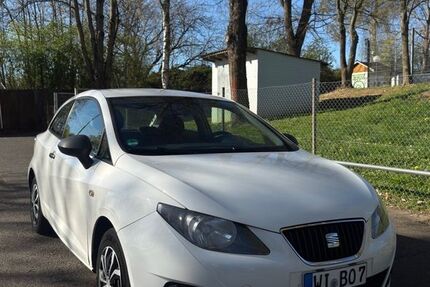 Seat Ibiza 188.000 km 2.790 &euro; Wiesbaden 65199