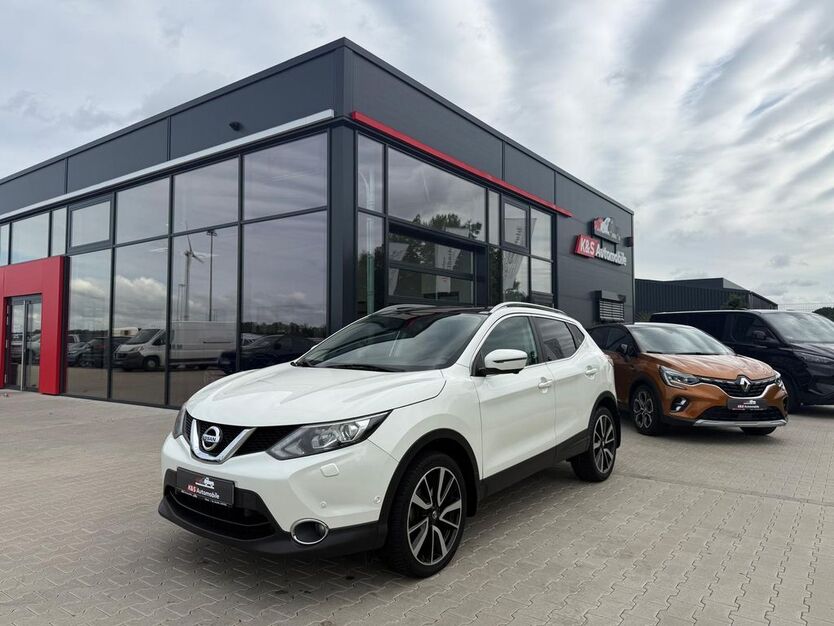 Nissan Qashqai 134.000 km 12.990 € Bösel 26219
