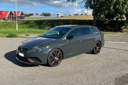 Seat Leon 62.000 km 25.800 &euro; Großolbersdorf 09432