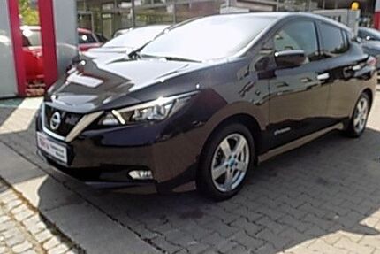 Nissan Leaf 45.647 km 12.990 &euro; München 81677